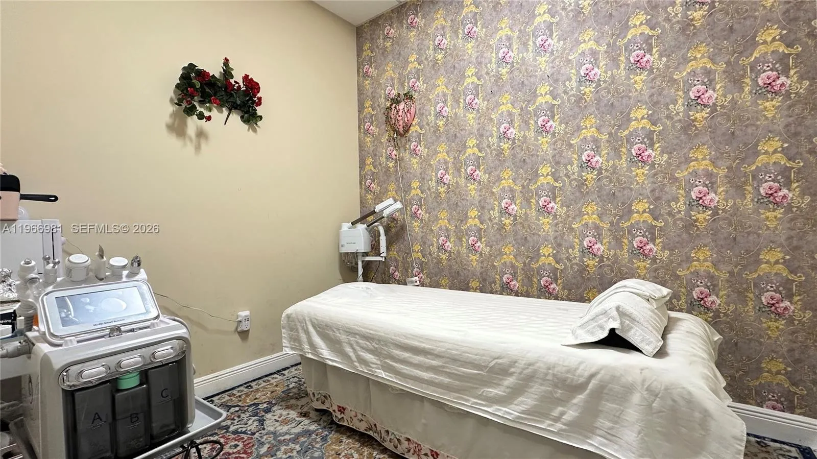 Sw 40 St, Miami, Florida 33165, Miami, Florida 33165, ,Business Opportunity,For Sale,Sw 40 St, Miami, Florida 33165,A11966981