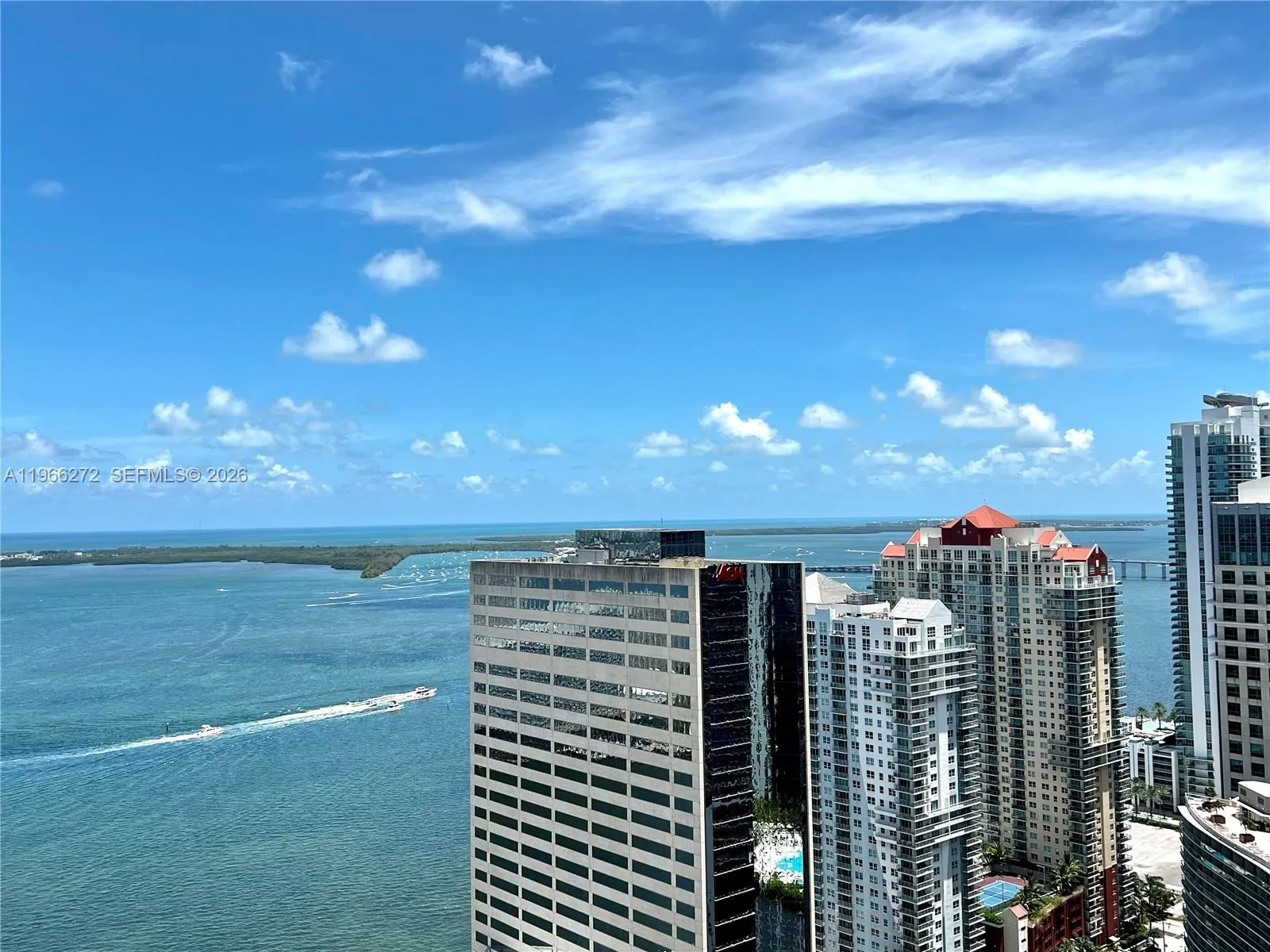 950 Brickell Bay Dr 3903, Miami, Florida 33131, Miami, Florida 33131, 1 Bedroom Bedrooms, ,1 BathroomBathrooms,Residential Lease,For Rent,950 Brickell Bay Dr 3903, Miami, Florida 33131,A11966272