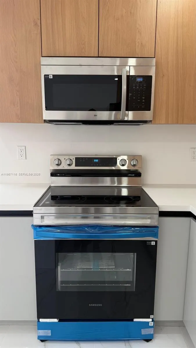 9620 Sw 9th Ter, Miami, Florida 33174, Miami, Florida 33174, 3 Bedrooms Bedrooms, ,2 BathroomsBathrooms,Residential,For Sale,9620 Sw 9th Ter, Miami, Florida 33174,A11967116