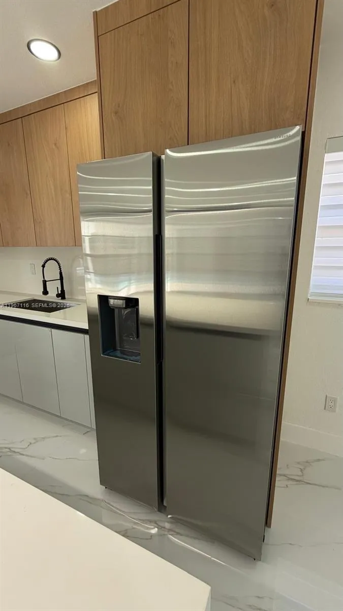 9620 Sw 9th Ter, Miami, Florida 33174, Miami, Florida 33174, 3 Bedrooms Bedrooms, ,2 BathroomsBathrooms,Residential,For Sale,9620 Sw 9th Ter, Miami, Florida 33174,A11967116