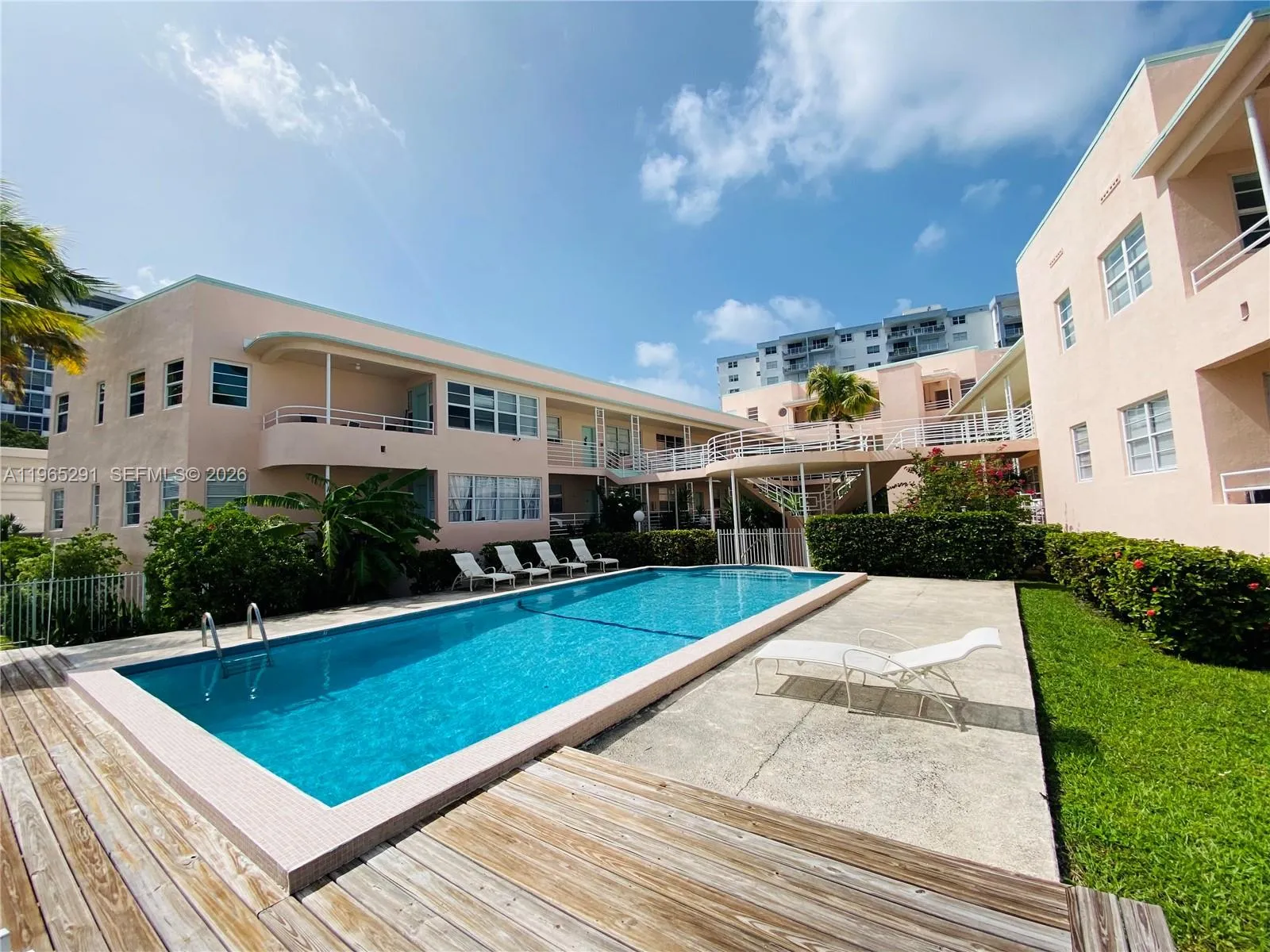 6881 Bay Dr 11, Miami Beach, Florida 33141, Miami Beach, Florida 33141, 2 Bedrooms Bedrooms, ,1 BathroomBathrooms,Residential,For Sale,6881 Bay Dr 11, Miami Beach, Florida 33141,A11965291