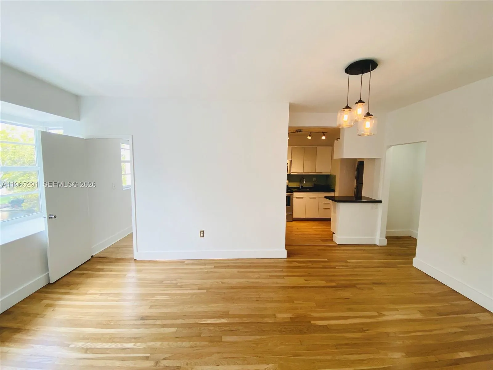 6881 Bay Dr 11, Miami Beach, Florida 33141, Miami Beach, Florida 33141, 2 Bedrooms Bedrooms, ,1 BathroomBathrooms,Residential,For Sale,6881 Bay Dr 11, Miami Beach, Florida 33141,A11965291