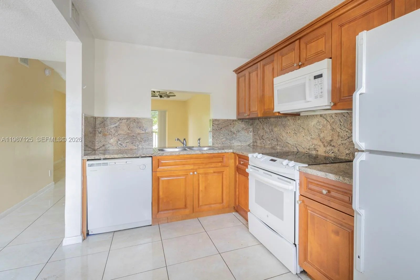 9044 Nw 28th Dr 3-205, Coral Springs, Florida 3306, Coral Springs, Florida 33065, 2 Bedrooms Bedrooms, ,2 BathroomsBathrooms,Residential Lease,For Rent,9044 Nw 28th Dr 3-205, Coral Springs, Florida 3306,A11967125