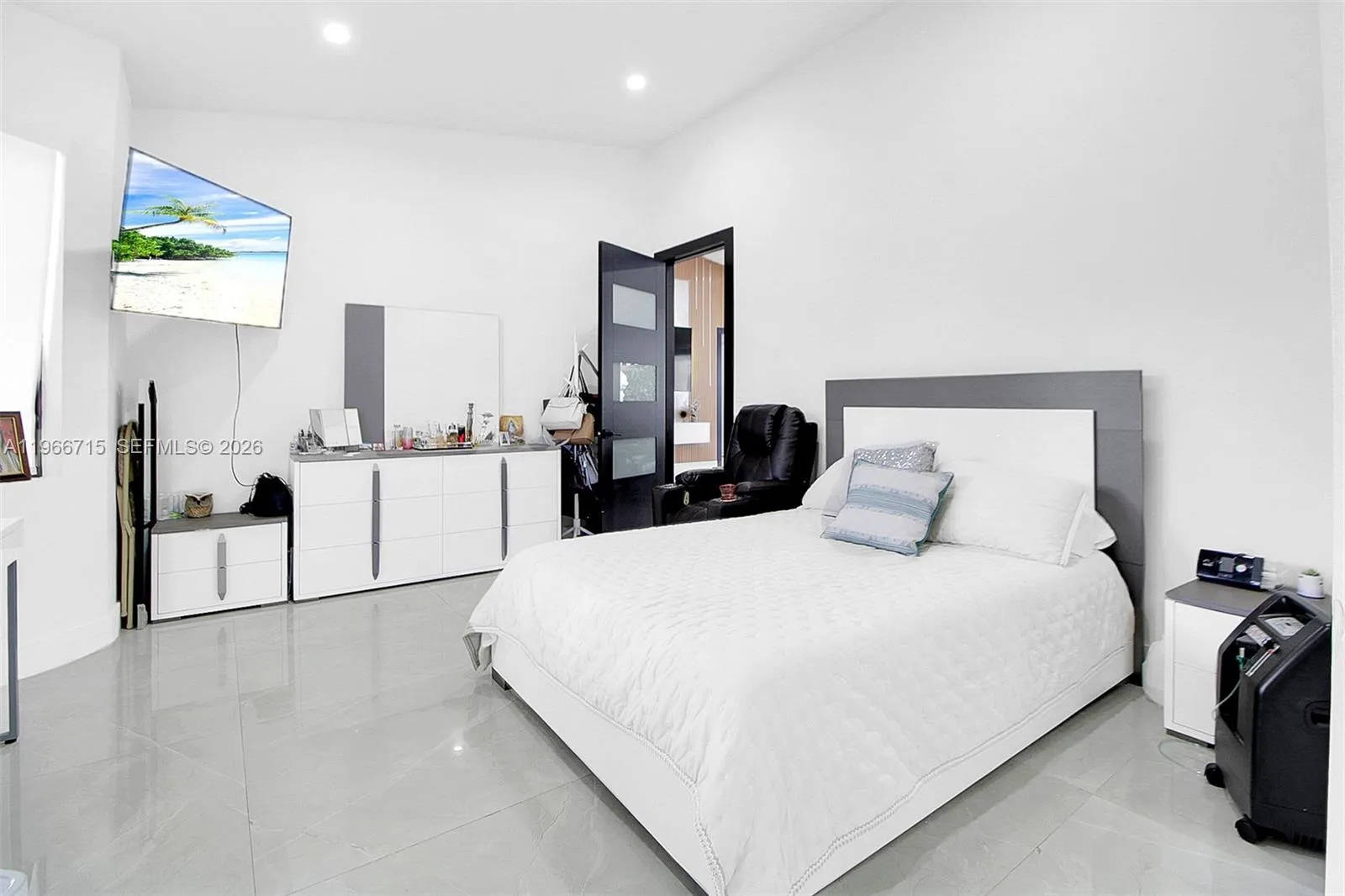 Miami, Florida 33175, Miami, Florida 33175, 5 Bedrooms Bedrooms, ,5 BathroomsBathrooms,Residential,For Sale, Miami, Florida 33175,A11966715