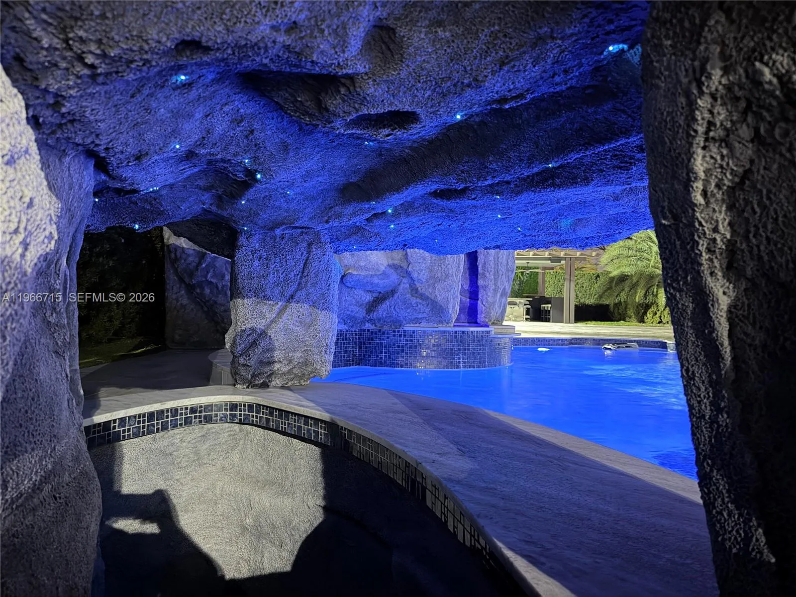 Miami, Florida 33175, Miami, Florida 33175, 5 Bedrooms Bedrooms, ,5 BathroomsBathrooms,Residential,For Sale, Miami, Florida 33175,A11966715