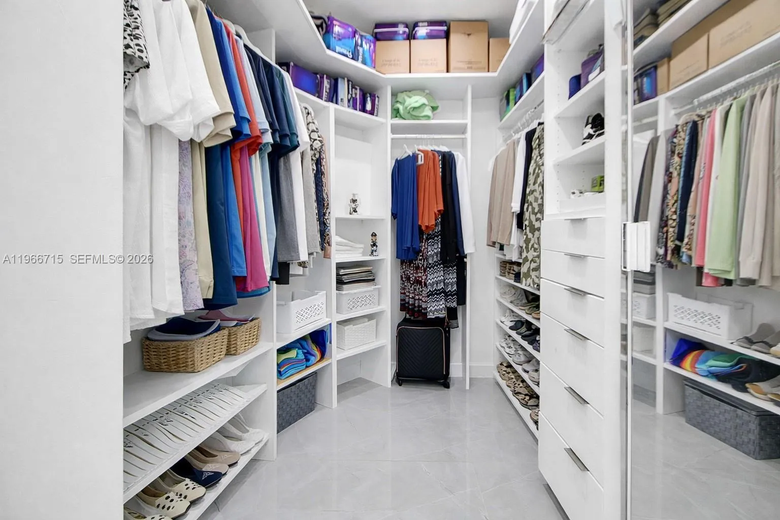 Miami, Florida 33175, Miami, Florida 33175, 5 Bedrooms Bedrooms, ,5 BathroomsBathrooms,Residential,For Sale, Miami, Florida 33175,A11966715