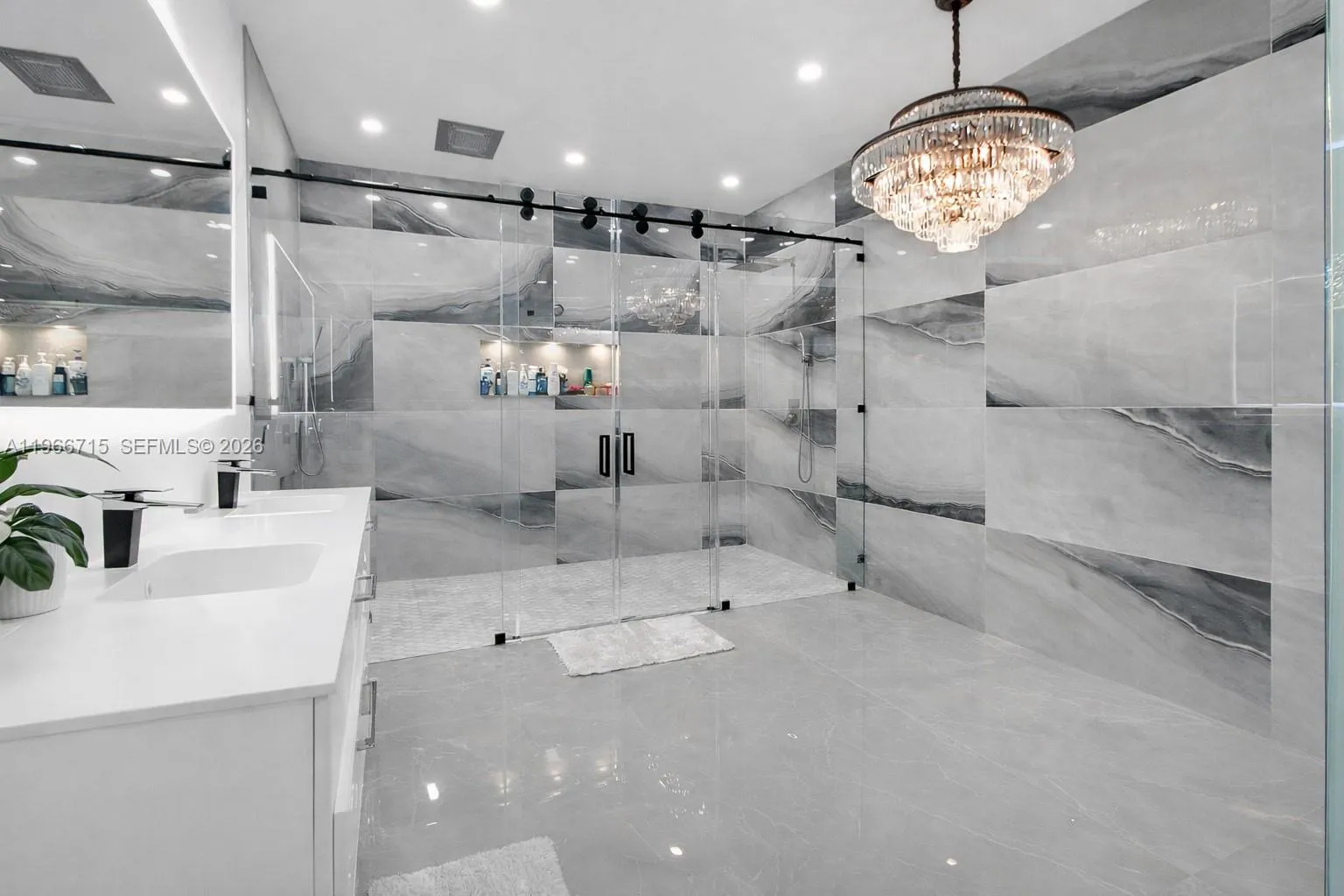 Miami, Florida 33175, Miami, Florida 33175, 5 Bedrooms Bedrooms, ,5 BathroomsBathrooms,Residential,For Sale, Miami, Florida 33175,A11966715