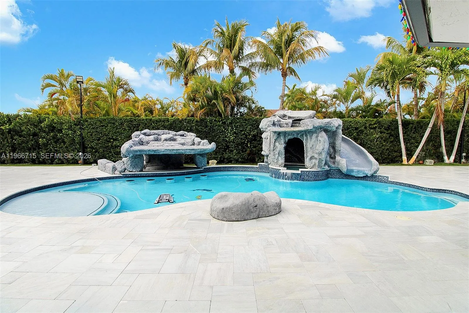 Miami, Florida 33175, Miami, Florida 33175, 5 Bedrooms Bedrooms, ,5 BathroomsBathrooms,Residential,For Sale, Miami, Florida 33175,A11966715