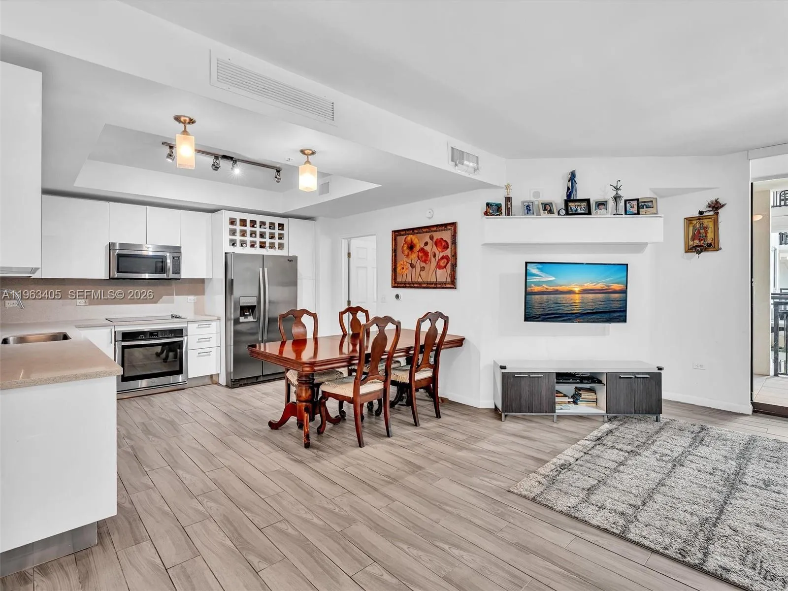 999 Sw 1st Ave 1201, Miami, Florida 33130, Miami, Florida 33130, 1 Bedroom Bedrooms, ,1 BathroomBathrooms,Residential,For Sale,999 Sw 1st Ave 1201, Miami, Florida 33130,A11963405