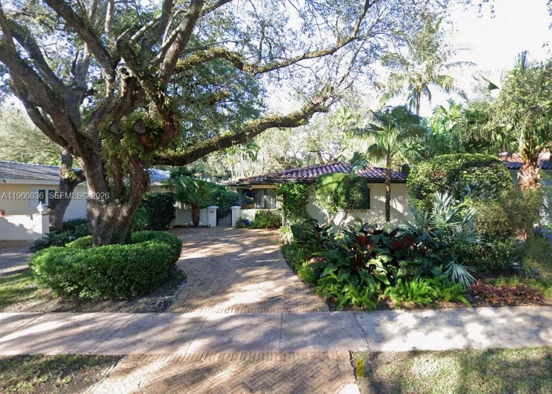 721 Tibidabo Ave, Coral Gables, Florida 33143, Coral Gables, Florida 33143, 3 Bedrooms Bedrooms, ,2 BathroomsBathrooms,Residential Lease,For Rent,721 Tibidabo Ave, Coral Gables, Florida 33143,A11966936