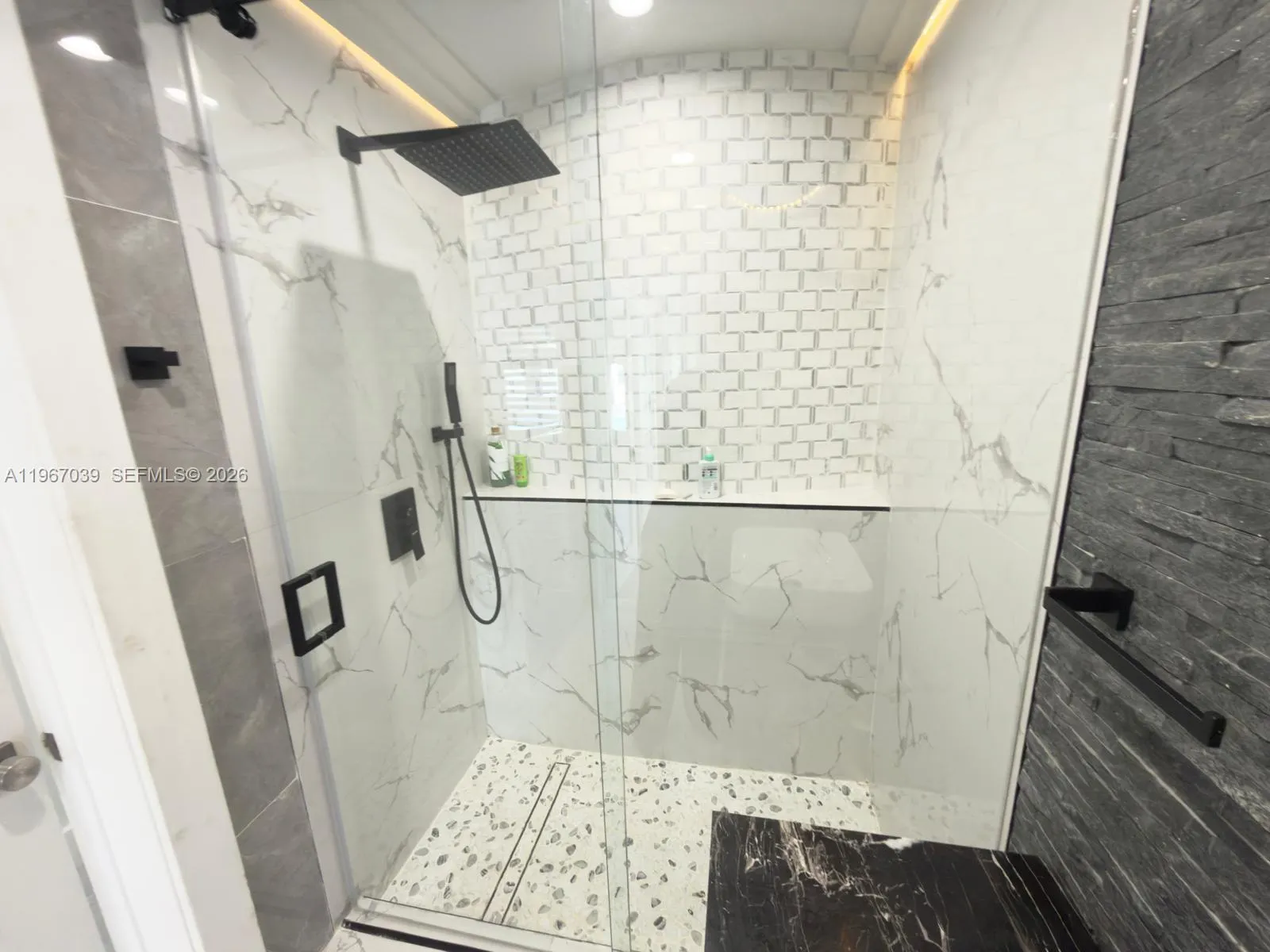 4801 W Park Rd, Hollywood, Florida 33021, Hollywood, Florida 33021, 3 Bedrooms Bedrooms, ,2 BathroomsBathrooms,Residential Lease,For Rent,4801 W Park Rd, Hollywood, Florida 33021,A11967039