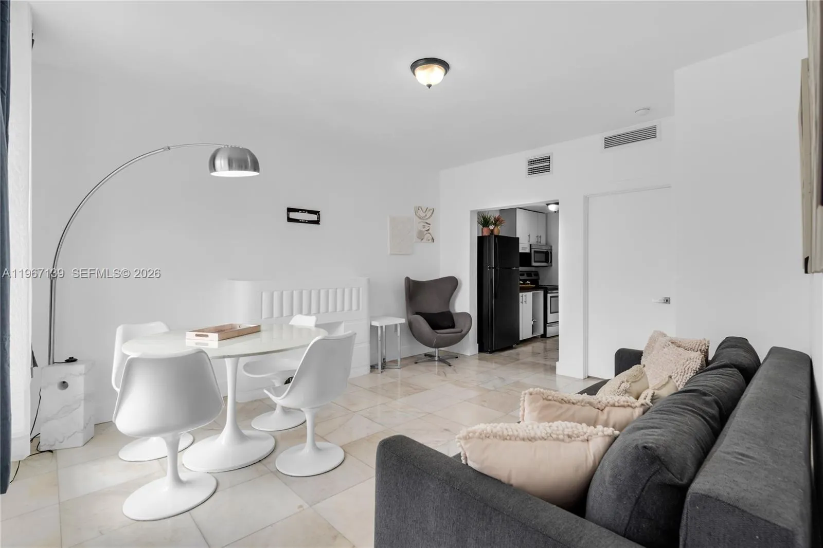 Miami Beach, Florida 33139, 1 Bedroom Bedrooms, ,1 BathroomBathrooms,Residential Lease,For Rent,A11967139