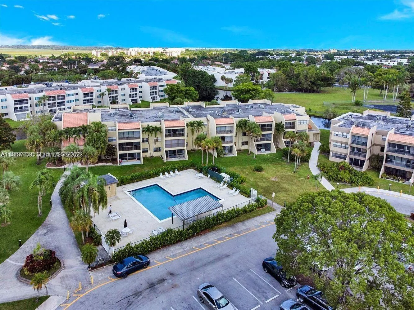 230 Lakeview Dr 107, Weston, Florida 33326, Weston, Florida 33326, 2 Bedrooms Bedrooms, ,2 BathroomsBathrooms,Residential Lease,For Rent,230 Lakeview Dr 107, Weston, Florida 33326,A11967169