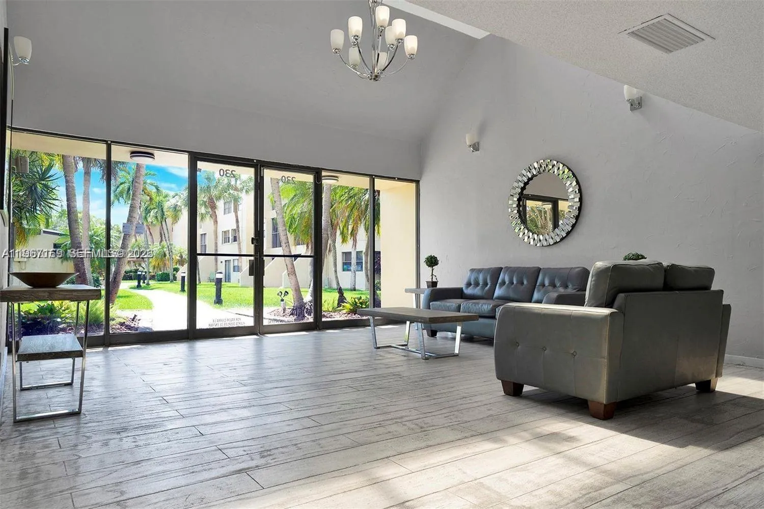 230 Lakeview Dr 107, Weston, Florida 33326, Weston, Florida 33326, 2 Bedrooms Bedrooms, ,2 BathroomsBathrooms,Residential Lease,For Rent,230 Lakeview Dr 107, Weston, Florida 33326,A11967169