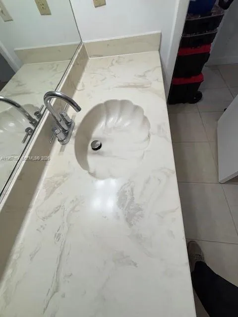 230 Lakeview Dr 107, Weston, Florida 33326, Weston, Florida 33326, 2 Bedrooms Bedrooms, ,2 BathroomsBathrooms,Residential Lease,For Rent,230 Lakeview Dr 107, Weston, Florida 33326,A11967169