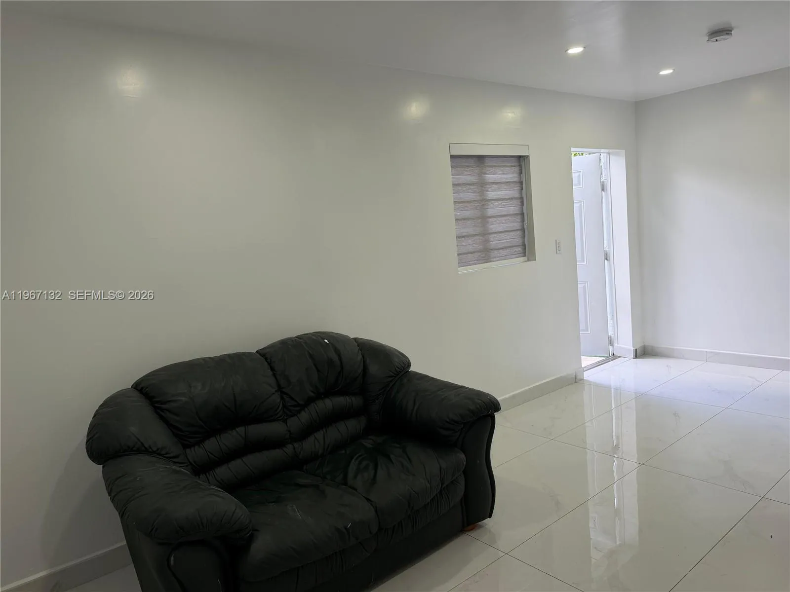 2340 Nw 81st St 1, Miami, Florida 33147, Miami, Florida 33147, 2 Bedrooms Bedrooms, ,2 BathroomsBathrooms,Residential Lease,For Rent,2340 Nw 81st St 1, Miami, Florida 33147,A11967132