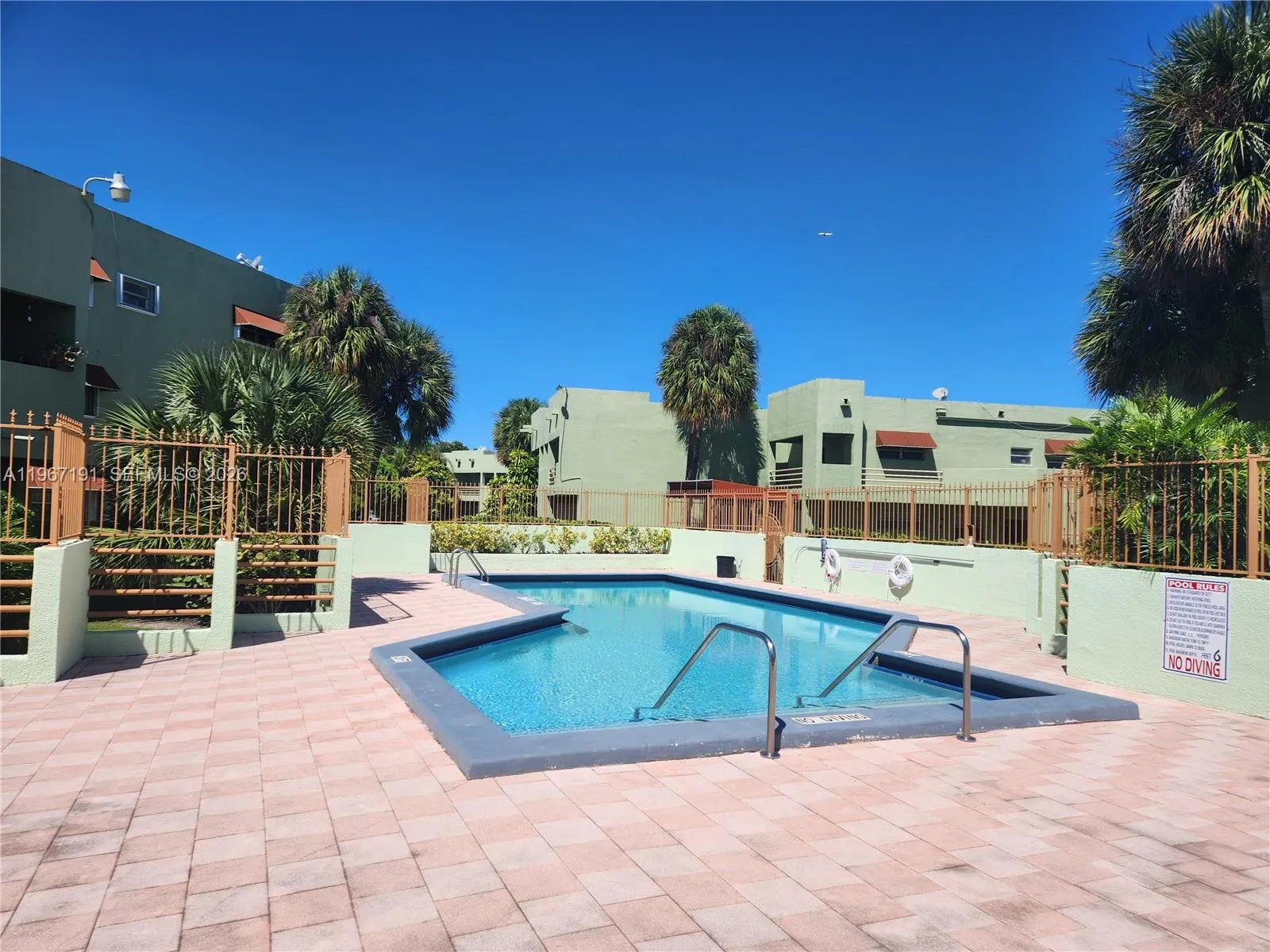 Miami, Florida 33172, 2 Bedrooms Bedrooms, ,2 BathroomsBathrooms,Residential Lease,For Rent,A11967191