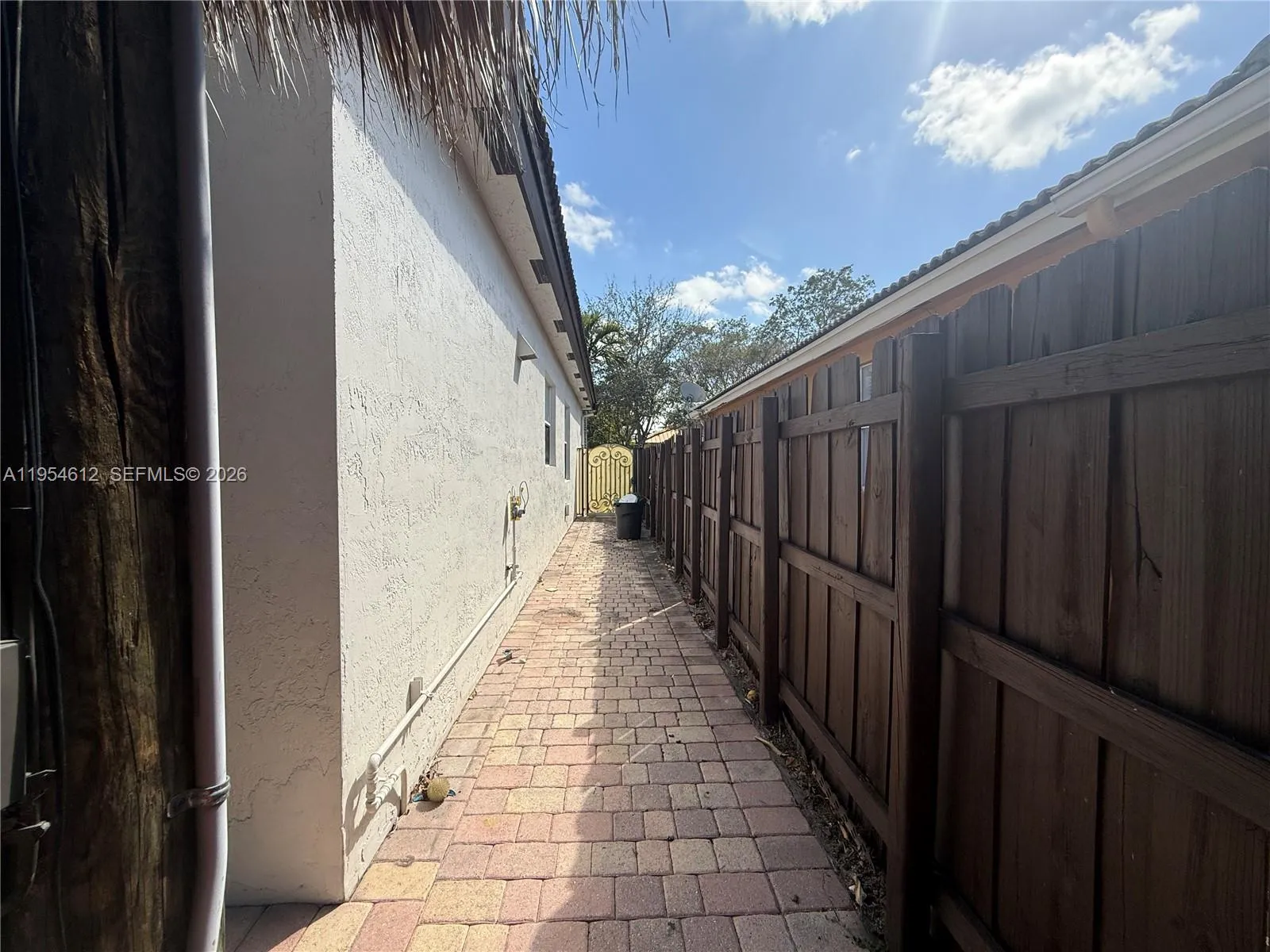 8835 Nw 168th St 0, Miami Lakes, Florida 33018, Miami Lakes, Florida 33018, 3 Bedrooms Bedrooms, ,2 BathroomsBathrooms,Residential Lease,For Rent,8835 Nw 168th St 0, Miami Lakes, Florida 33018,A11954612