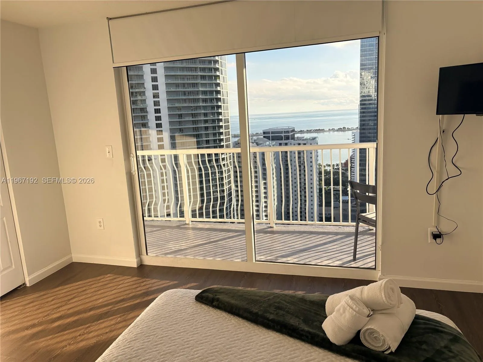 1200 Brickell Bay Dr 3923, Miami, Florida 33131, Miami, Florida 33131, 2 Bedrooms Bedrooms, ,2 BathroomsBathrooms,Residential,For Sale,1200 Brickell Bay Dr 3923, Miami, Florida 33131,A11967192
