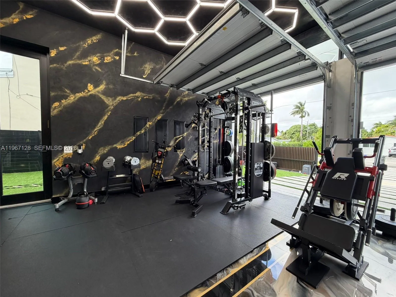 1102 Washington St, Hallandale Beach, Florida 3301, Hallandale Beach, Florida 33019, 6 Bedrooms Bedrooms, ,5 BathroomsBathrooms,Residential Lease,For Rent,1102 Washington St, Hallandale Beach, Florida 3301,A11967128