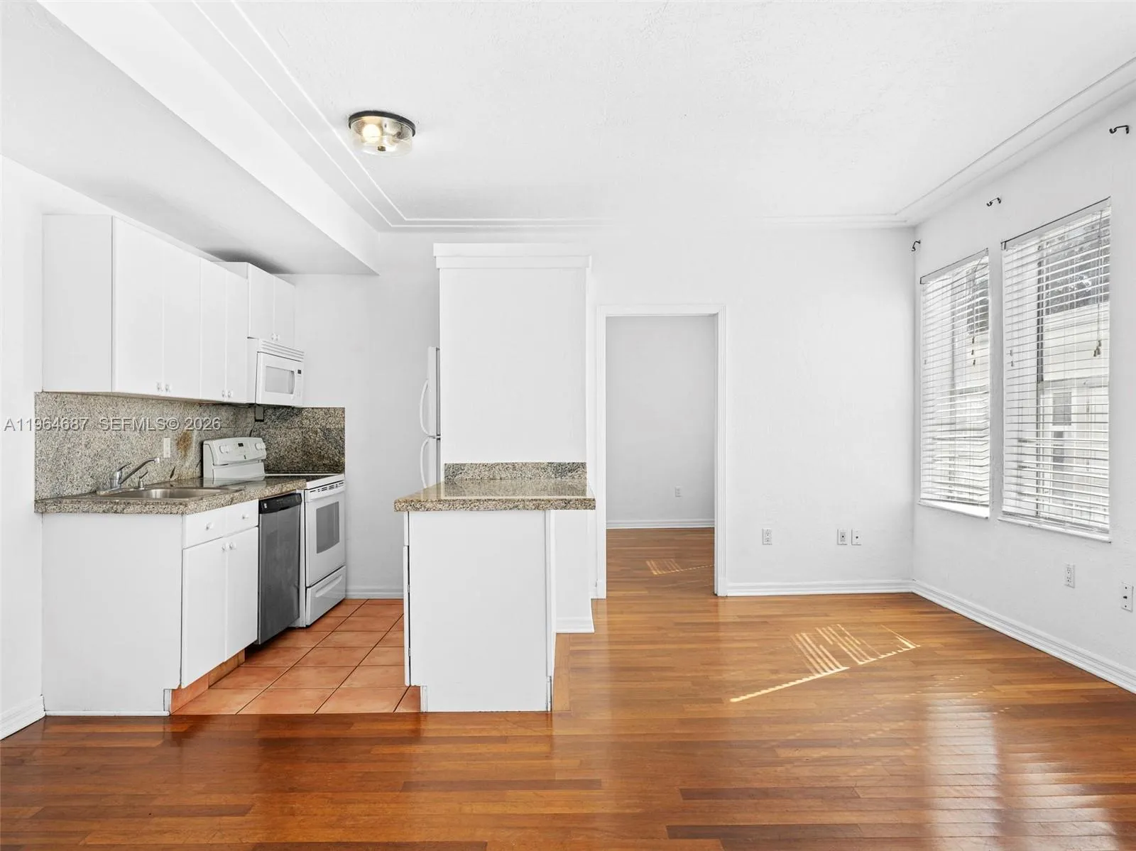 1027 Pennsylvania Ave 206, Miami Beach, Florida 33, Miami Beach, Florida 33139, 2 Bedrooms Bedrooms, ,2 BathroomsBathrooms,Residential Lease,For Rent,1027 Pennsylvania Ave 206, Miami Beach, Florida 33,A11964687