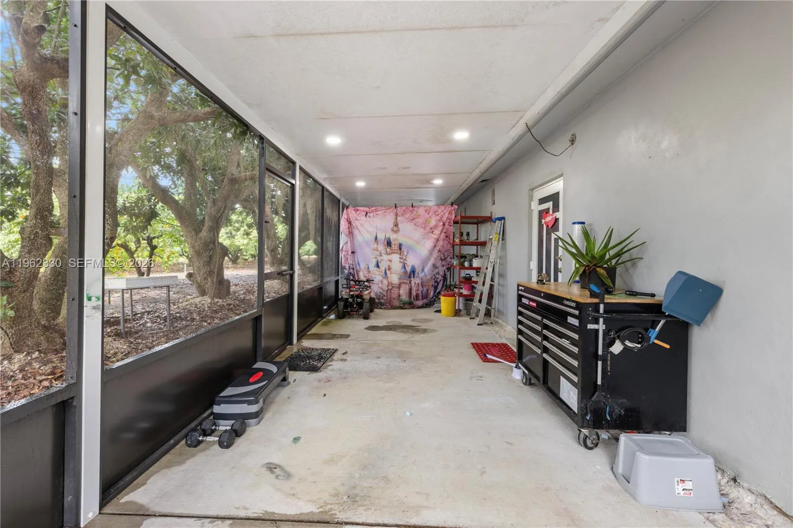 33300 Sw 212th Ave, Homestead, Florida 33034, Homestead, Florida 33034, 7 Bedrooms Bedrooms, ,5 BathroomsBathrooms,Residential,For Sale,33300 Sw 212th Ave, Homestead, Florida 33034,A11962330