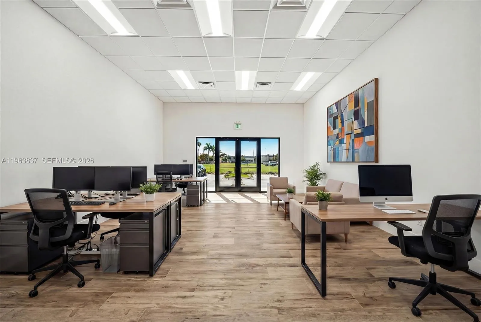 1930 N 30th Road Suite 10, Hollywood, Florida 3302, Hollywood, Florida 33021, ,Commercial Lease,For Rent,1930 N 30th Road Suite 10, Hollywood, Florida 3302,A11963837