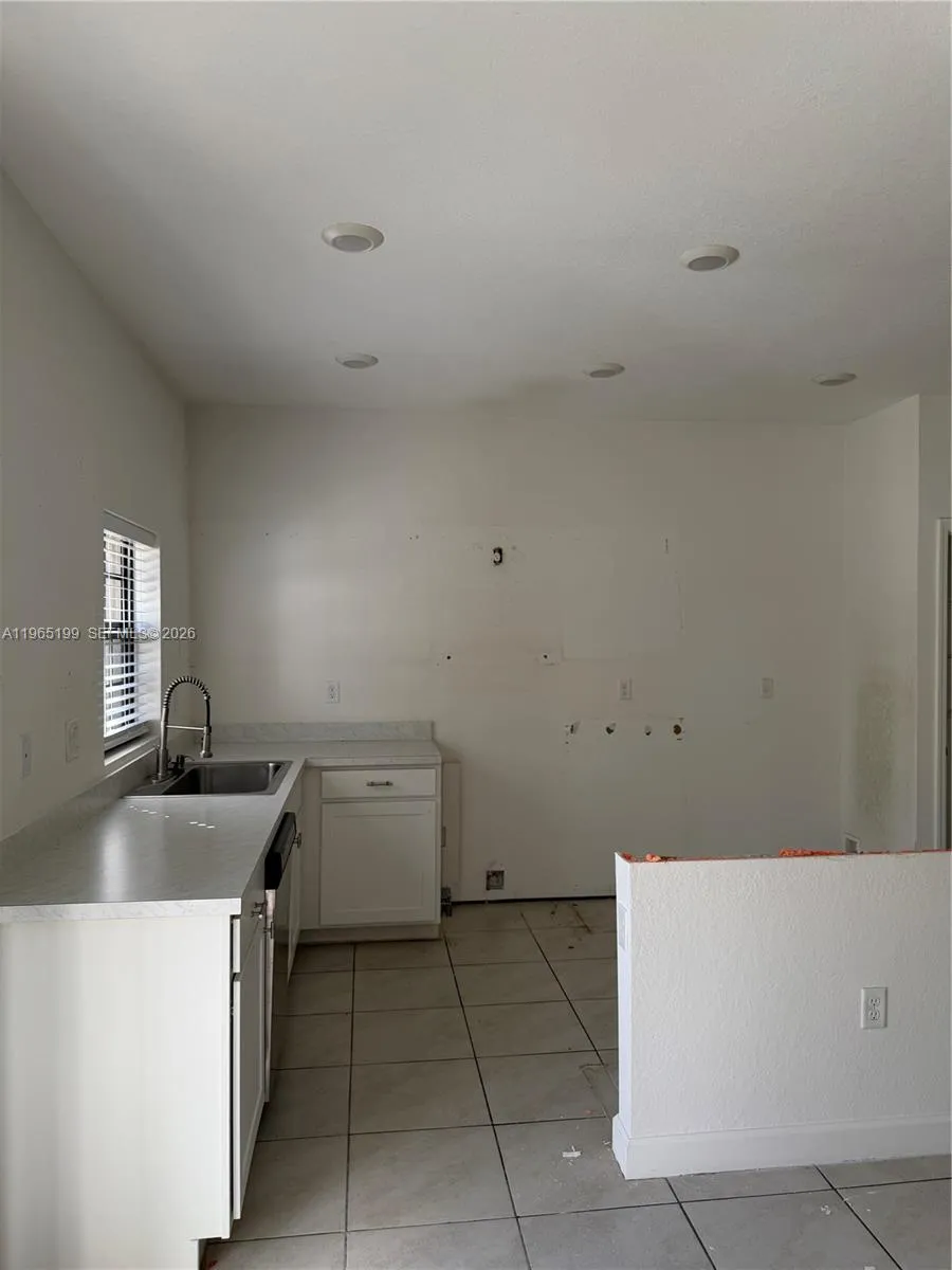 1137 Sw 6th Ct, Florida City, Florida 33034, Florida City, Florida 33034, 3 Bedrooms Bedrooms, ,2 BathroomsBathrooms,Residential,For Sale,1137 Sw 6th Ct, Florida City, Florida 33034,A11965199