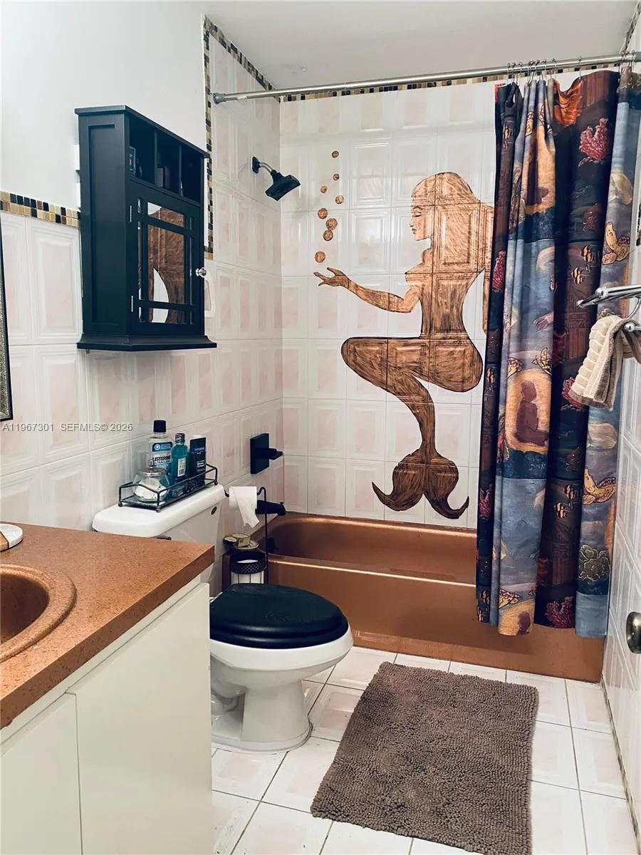 1760 Ne 144th St, Miami, Florida 33181, Miami, Florida 33181, 5 Bedrooms Bedrooms, ,4 BathroomsBathrooms,Residential,For Sale,1760 Ne 144th St, Miami, Florida 33181,A11967301