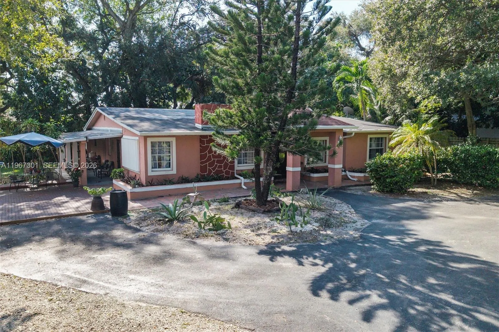 1760 Ne 144th St, Miami, Florida 33181, Miami, Florida 33181, 5 Bedrooms Bedrooms, ,4 BathroomsBathrooms,Residential,For Sale,1760 Ne 144th St, Miami, Florida 33181,A11967301