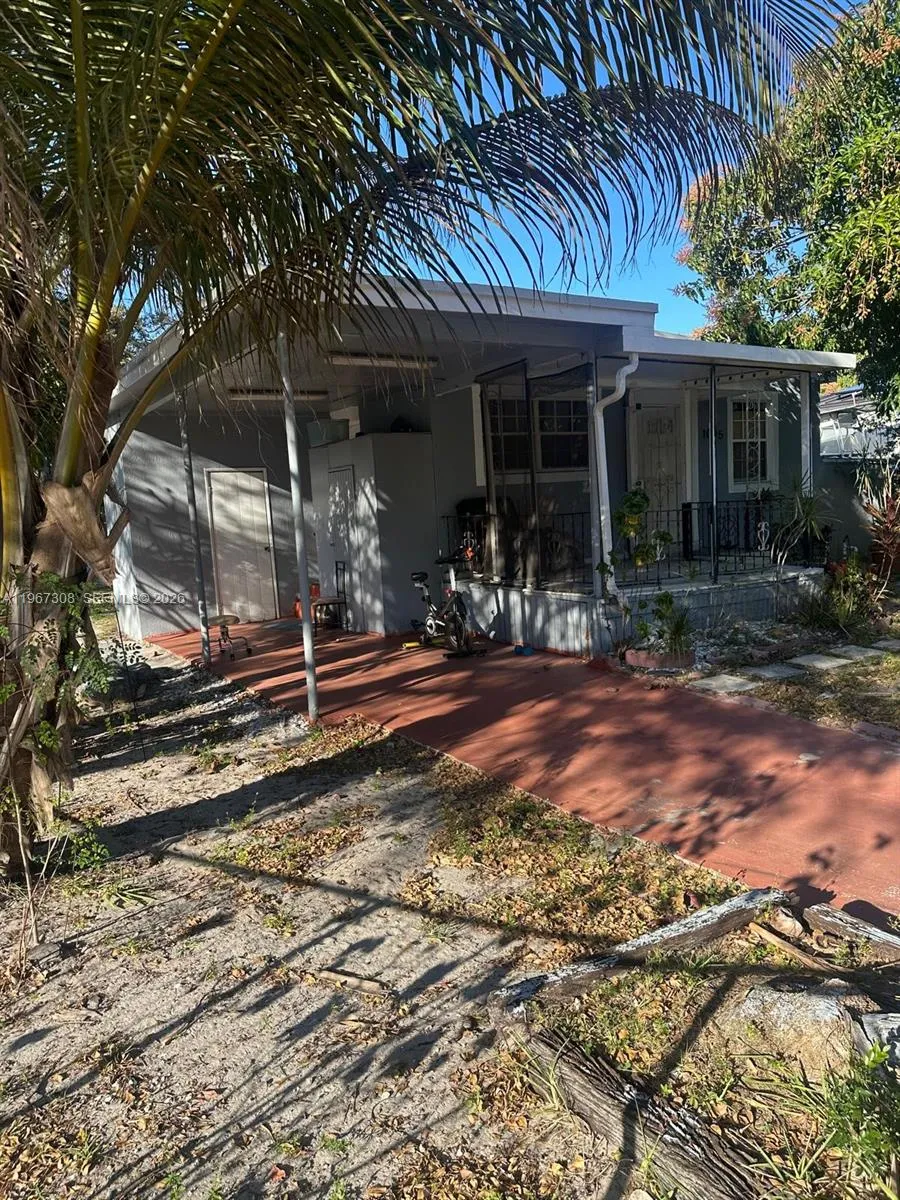 1005 Ne 145th St, North Miami, Florida 33161, North Miami, Florida 33161, 3 Bedrooms Bedrooms, ,1 BathroomBathrooms,Residential,For Sale,1005 Ne 145th St, North Miami, Florida 33161,A11967308