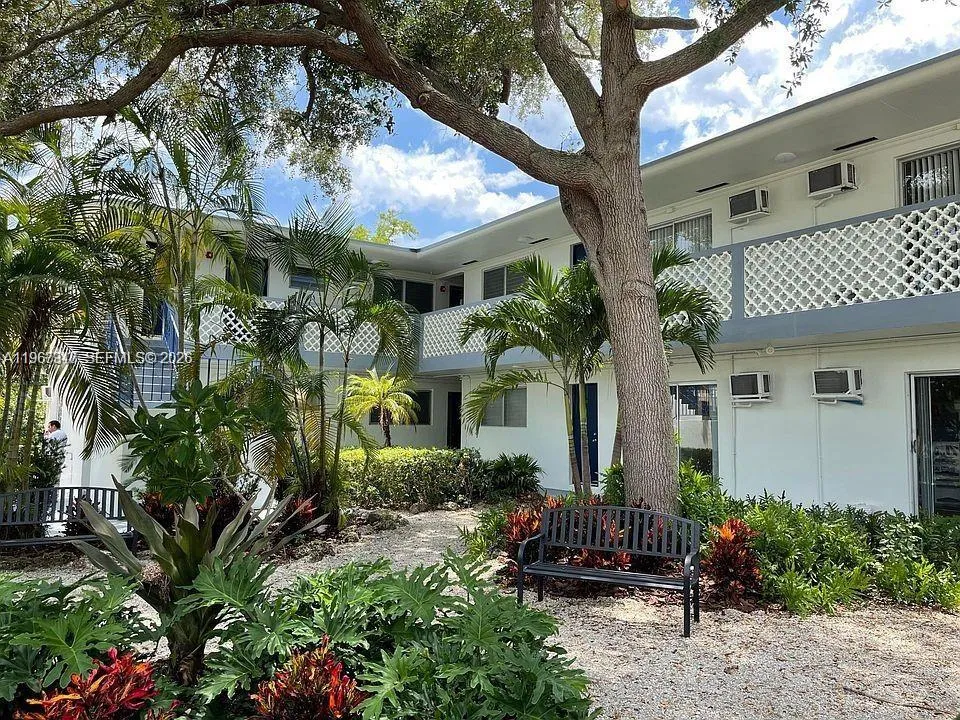 13025 Emerald Dr 253, North Miami, Florida 33181, North Miami, Florida 33181, 1 Bedroom Bedrooms, ,1 BathroomBathrooms,Residential Lease,For Rent,13025 Emerald Dr 253, North Miami, Florida 33181,A11967317