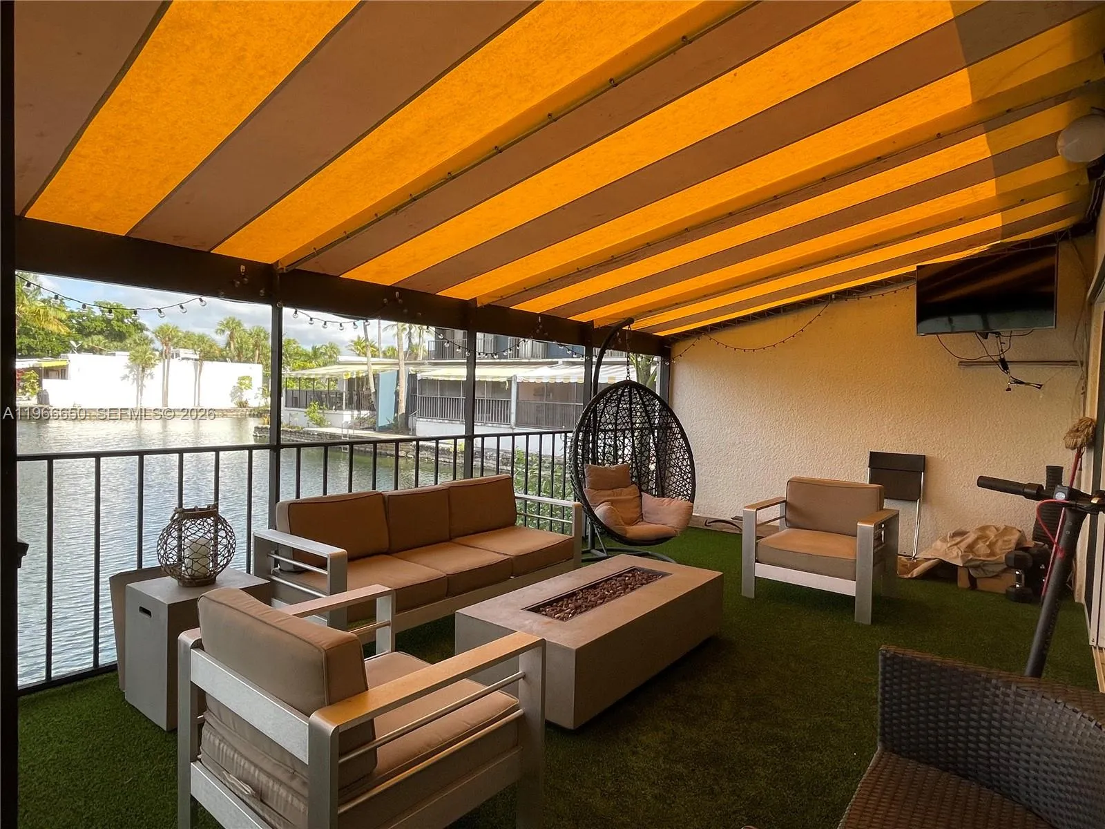 16503 Bridge End Rd 16503, Miami Lakes, Florida 33, Miami Lakes, Florida 33014, 2 Bedrooms Bedrooms, ,2 BathroomsBathrooms,Residential Lease,For Rent,16503 Bridge End Rd 16503, Miami Lakes, Florida 33,A11966650