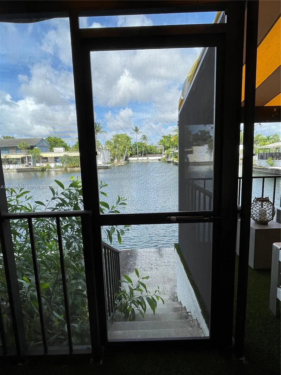 16503 Bridge End Rd 16503, Miami Lakes, Florida 33, Miami Lakes, Florida 33014, 2 Bedrooms Bedrooms, ,2 BathroomsBathrooms,Residential Lease,For Rent,16503 Bridge End Rd 16503, Miami Lakes, Florida 33,A11966650