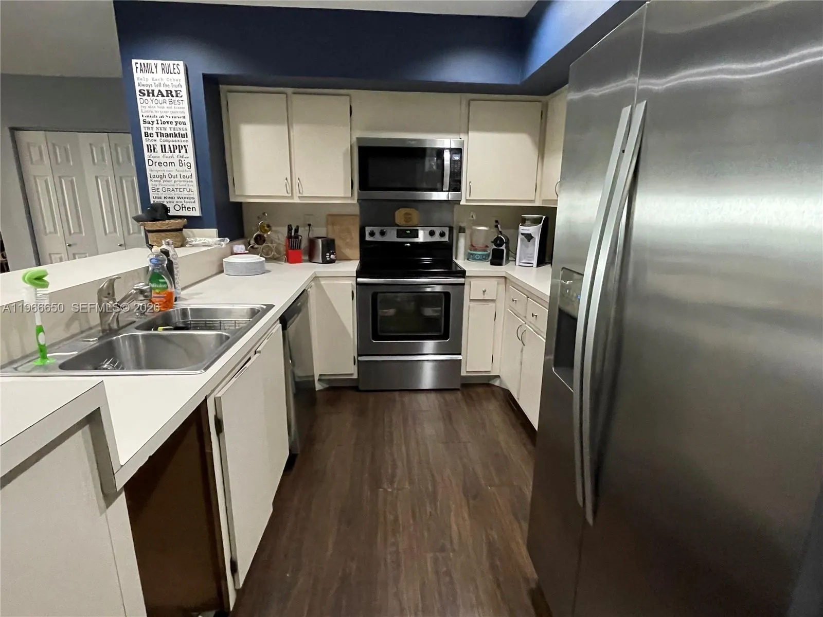 16503 Bridge End Rd 16503, Miami Lakes, Florida 33, Miami Lakes, Florida 33014, 2 Bedrooms Bedrooms, ,2 BathroomsBathrooms,Residential Lease,For Rent,16503 Bridge End Rd 16503, Miami Lakes, Florida 33,A11966650