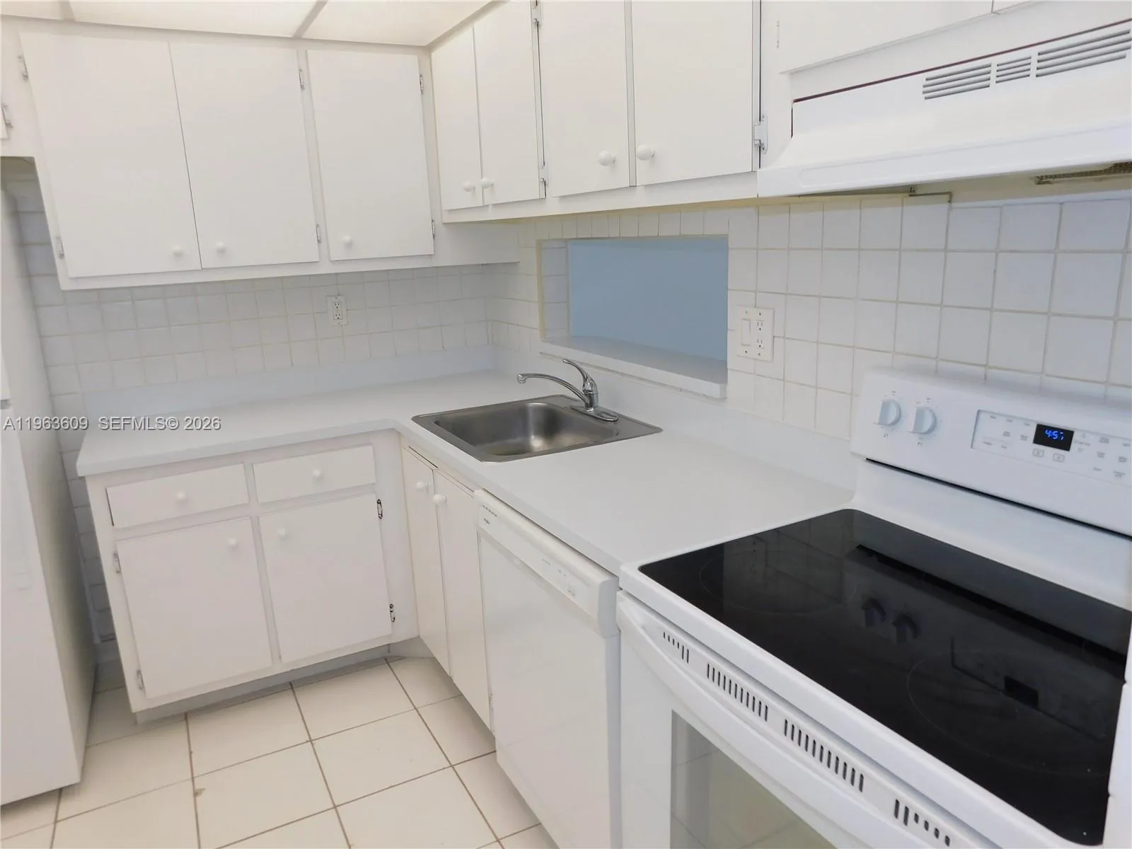 8025 Sw 107 Av 321, Miami, Florida 33173, Miami, Florida 33173, 1 Bedroom Bedrooms, ,1 BathroomBathrooms,Residential Lease,For Rent,8025 Sw 107 Av 321, Miami, Florida 33173,A11963609