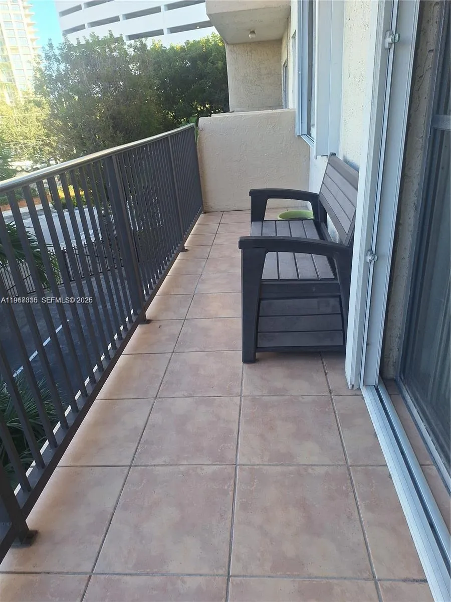 201 180th Dr 205, Sunny Isles Beach, Florida 33160, Sunny Isles Beach, Florida 33160, 1 Bedroom Bedrooms, ,1 BathroomBathrooms,Residential Lease,For Rent,201 180th Dr 205, Sunny Isles Beach, Florida 33160,A11967335