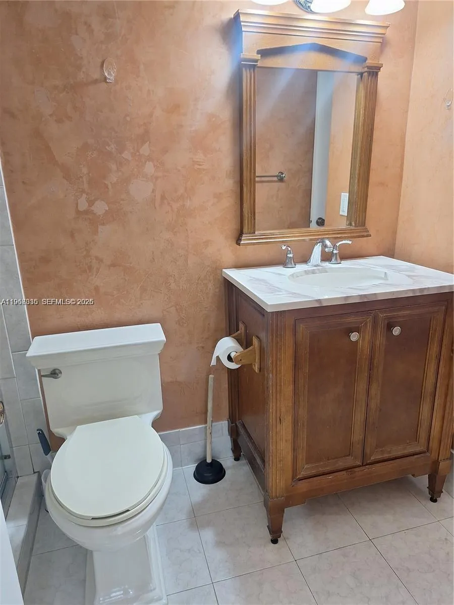 201 180th Dr 205, Sunny Isles Beach, Florida 33160, Sunny Isles Beach, Florida 33160, 1 Bedroom Bedrooms, ,1 BathroomBathrooms,Residential Lease,For Rent,201 180th Dr 205, Sunny Isles Beach, Florida 33160,A11967335