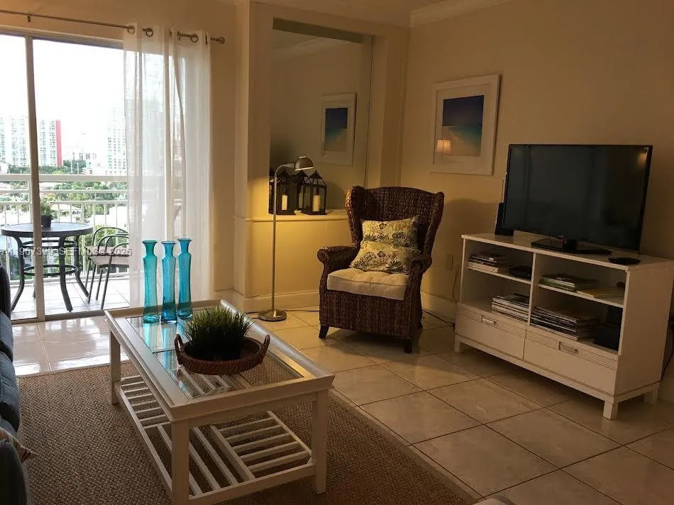 400 Kings Point Dr 1626, Sunny Isles Beach, Florid, Sunny Isles Beach, Florida 33160, 1 Bedroom Bedrooms, ,1 BathroomBathrooms,Residential Lease,For Rent,400 Kings Point Dr 1626, Sunny Isles Beach, Florid,A11967399
