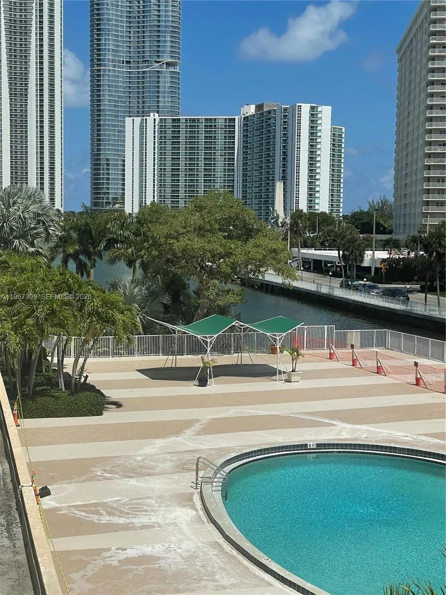 400 Kings Point Dr 1626, Sunny Isles Beach, Florid, Sunny Isles Beach, Florida 33160, 1 Bedroom Bedrooms, ,1 BathroomBathrooms,Residential Lease,For Rent,400 Kings Point Dr 1626, Sunny Isles Beach, Florid,A11967399
