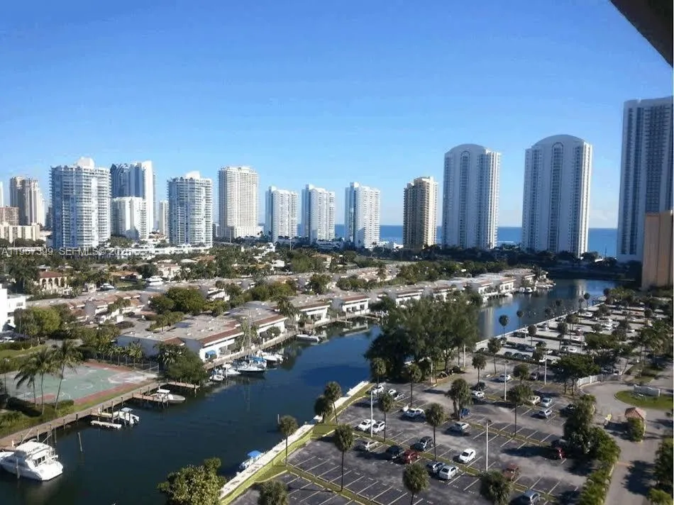 400 Kings Point Dr 1626, Sunny Isles Beach, Florid, Sunny Isles Beach, Florida 33160, 1 Bedroom Bedrooms, ,1 BathroomBathrooms,Residential Lease,For Rent,400 Kings Point Dr 1626, Sunny Isles Beach, Florid,A11967399