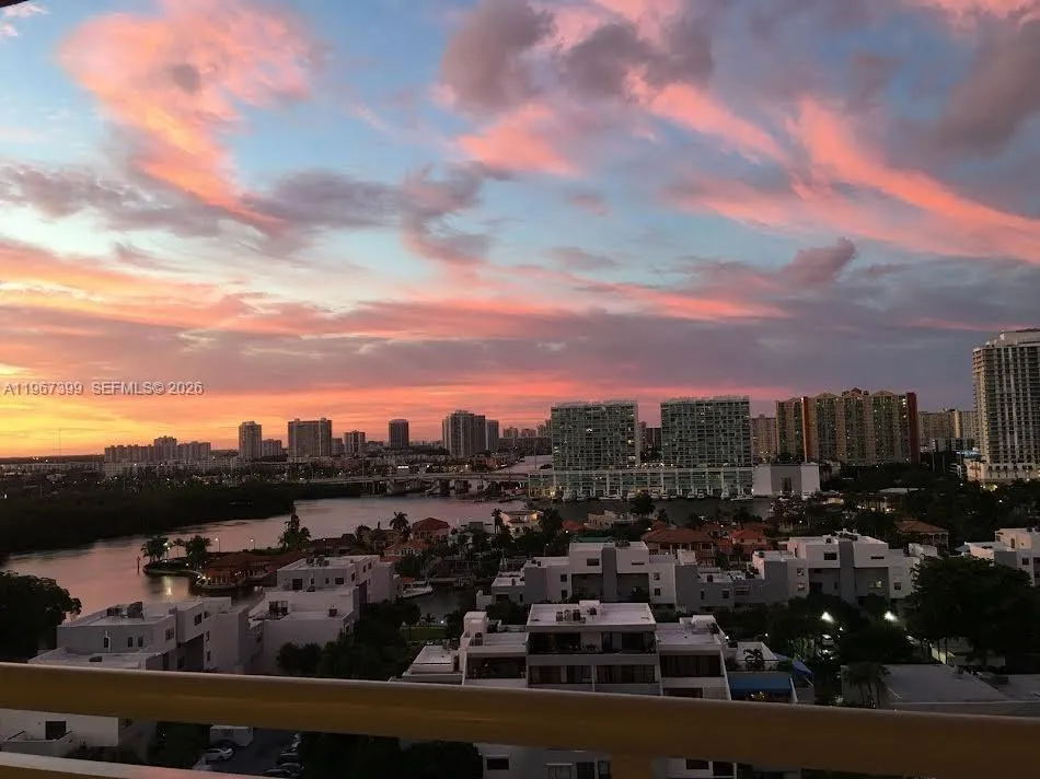 400 Kings Point Dr 1626, Sunny Isles Beach, Florid, Sunny Isles Beach, Florida 33160, 1 Bedroom Bedrooms, ,1 BathroomBathrooms,Residential Lease,For Rent,400 Kings Point Dr 1626, Sunny Isles Beach, Florid,A11967399