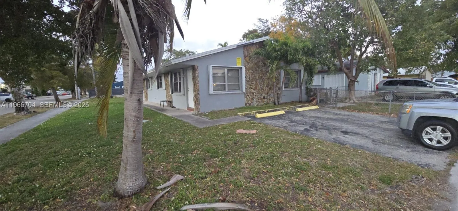 1961 Liberty St 1, Hollywood, Florida 33020, Hollywood, Florida 33020, 2 Bedrooms Bedrooms, ,1 BathroomBathrooms,Residential Lease,For Rent,1961 Liberty St 1, Hollywood, Florida 33020,A11966704