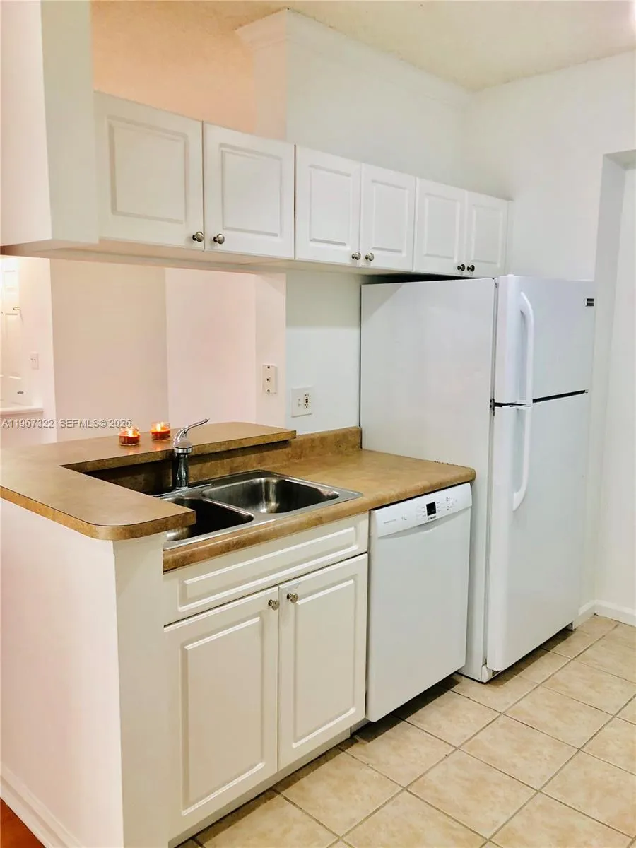 17125 N Bay Rd 3603, Sunny Isles Beach, Florida 33, Sunny Isles Beach, Florida 33160, 1 Bedroom Bedrooms, ,1 BathroomBathrooms,Residential Lease,For Rent,17125 N Bay Rd 3603, Sunny Isles Beach, Florida 33,A11967322