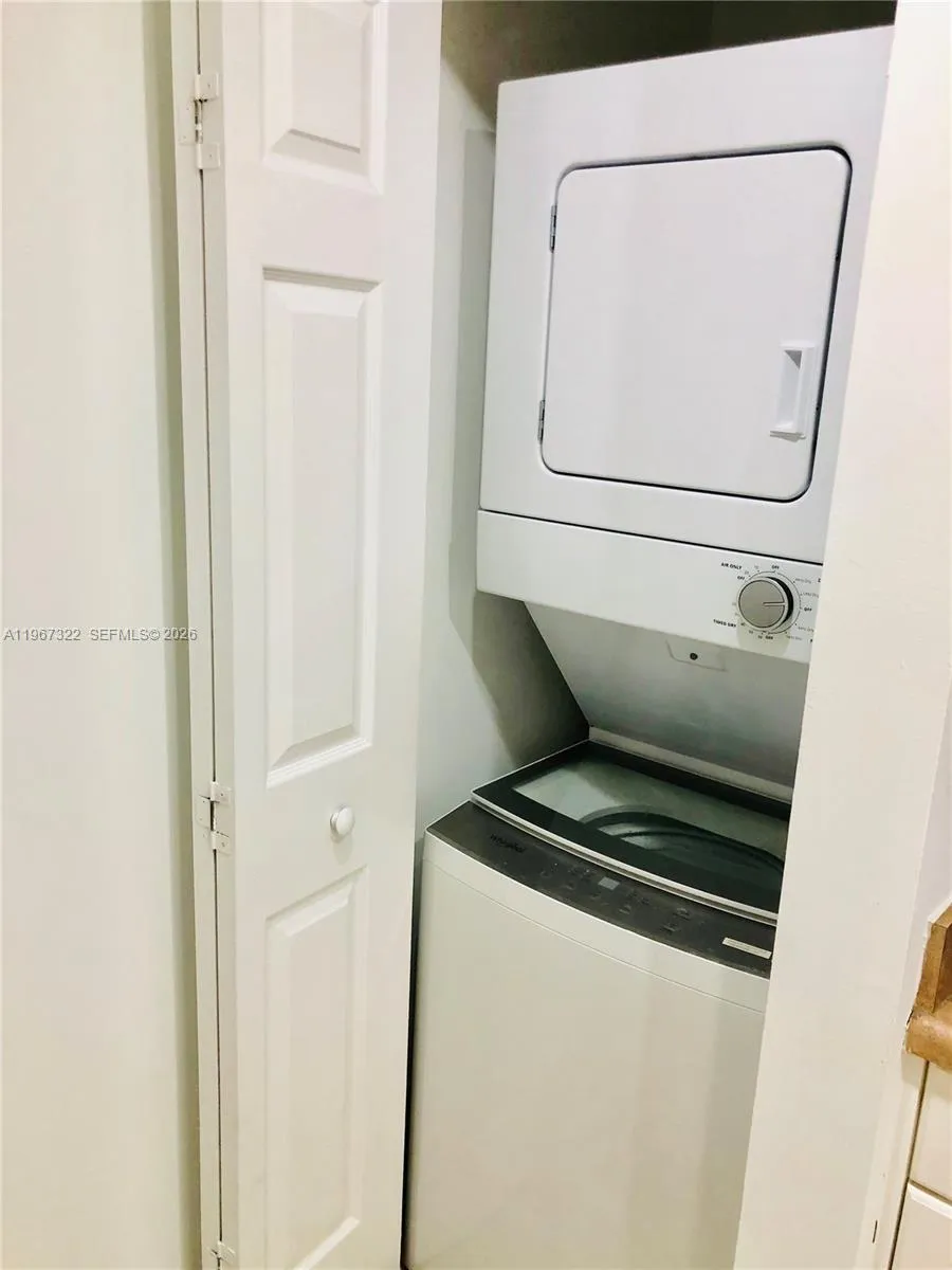 17125 N Bay Rd 3603, Sunny Isles Beach, Florida 33, Sunny Isles Beach, Florida 33160, 1 Bedroom Bedrooms, ,1 BathroomBathrooms,Residential Lease,For Rent,17125 N Bay Rd 3603, Sunny Isles Beach, Florida 33,A11967322