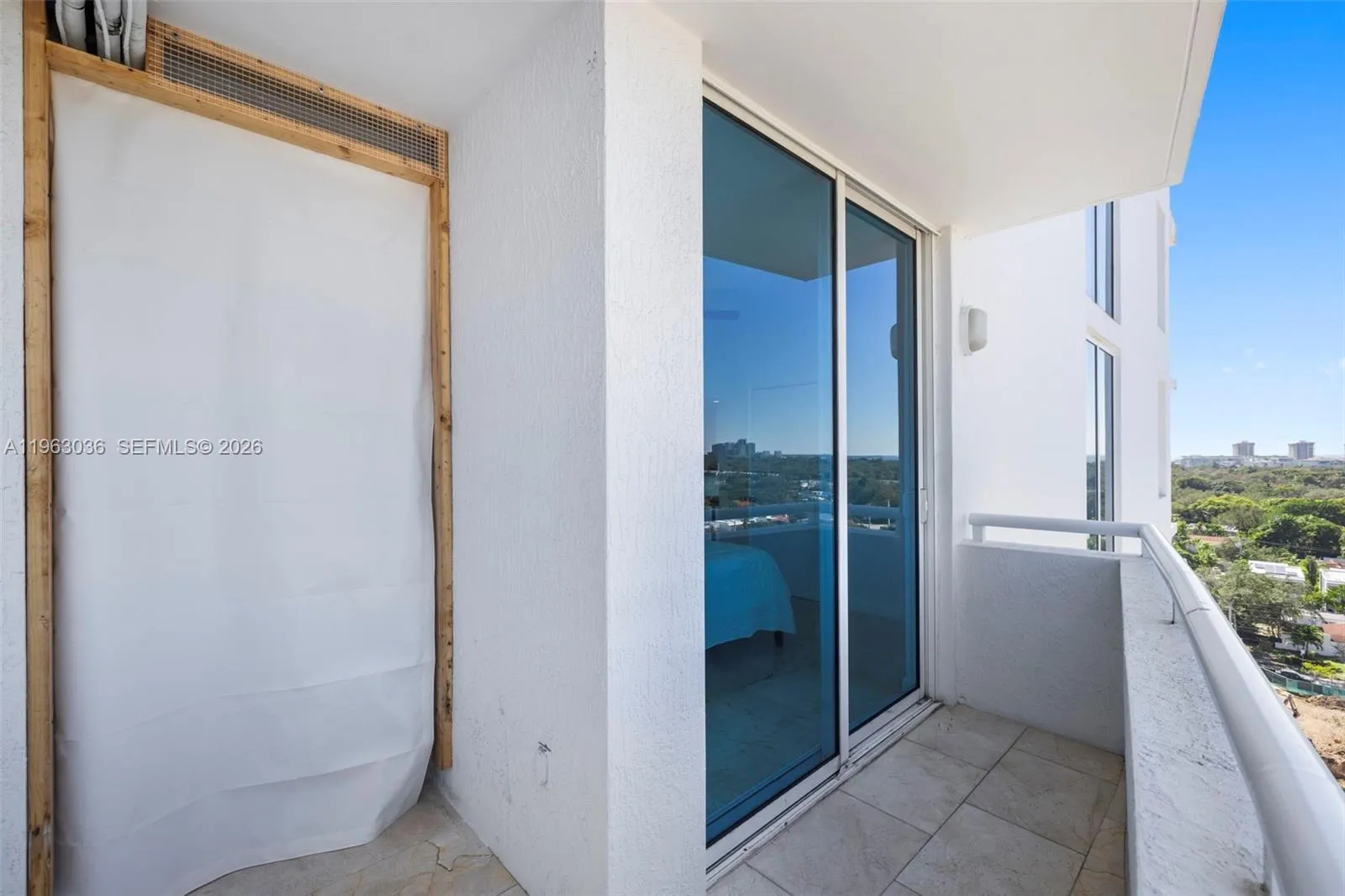 1401 Sw 22nd St 1401, Miami, Florida 33145, Miami, Florida 33145, 2 Bedrooms Bedrooms, ,2 BathroomsBathrooms,Residential,For Sale,1401 Sw 22nd St 1401, Miami, Florida 33145,A11963036