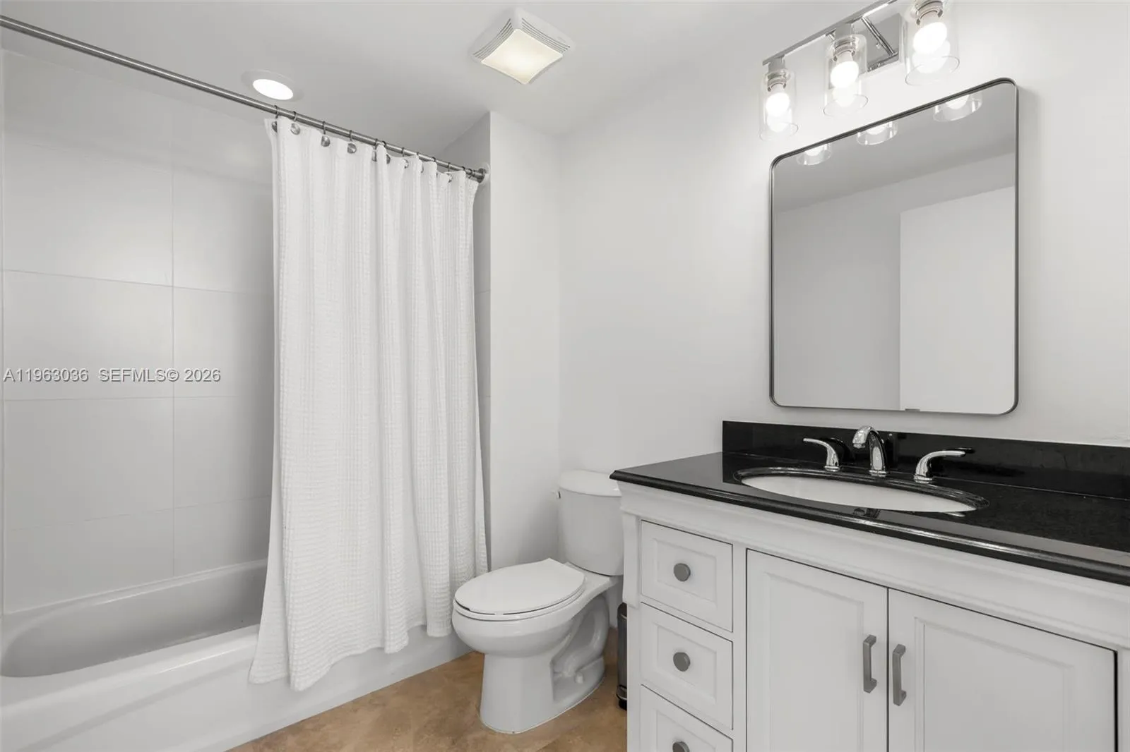 1401 Sw 22nd St 1401, Miami, Florida 33145, Miami, Florida 33145, 2 Bedrooms Bedrooms, ,2 BathroomsBathrooms,Residential,For Sale,1401 Sw 22nd St 1401, Miami, Florida 33145,A11963036