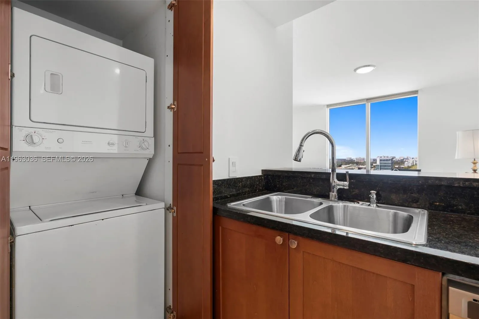 1401 Sw 22nd St 1401, Miami, Florida 33145, Miami, Florida 33145, 2 Bedrooms Bedrooms, ,2 BathroomsBathrooms,Residential,For Sale,1401 Sw 22nd St 1401, Miami, Florida 33145,A11963036