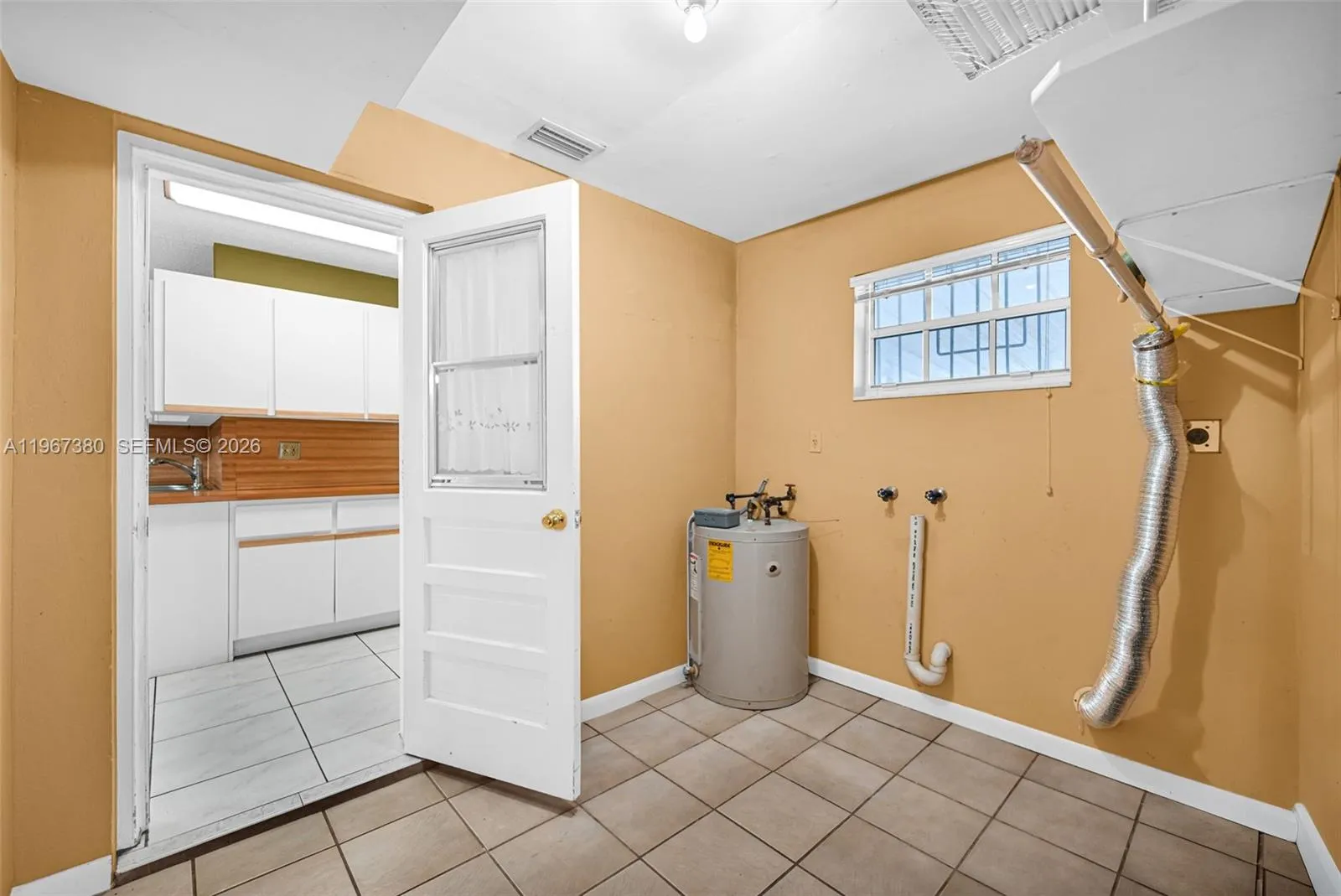 6140 Sw 109th Ave, Miami, Florida 33173, Miami, Florida 33173, 4 Bedrooms Bedrooms, ,2 BathroomsBathrooms,Residential,For Sale,6140 Sw 109th Ave, Miami, Florida 33173,A11967380