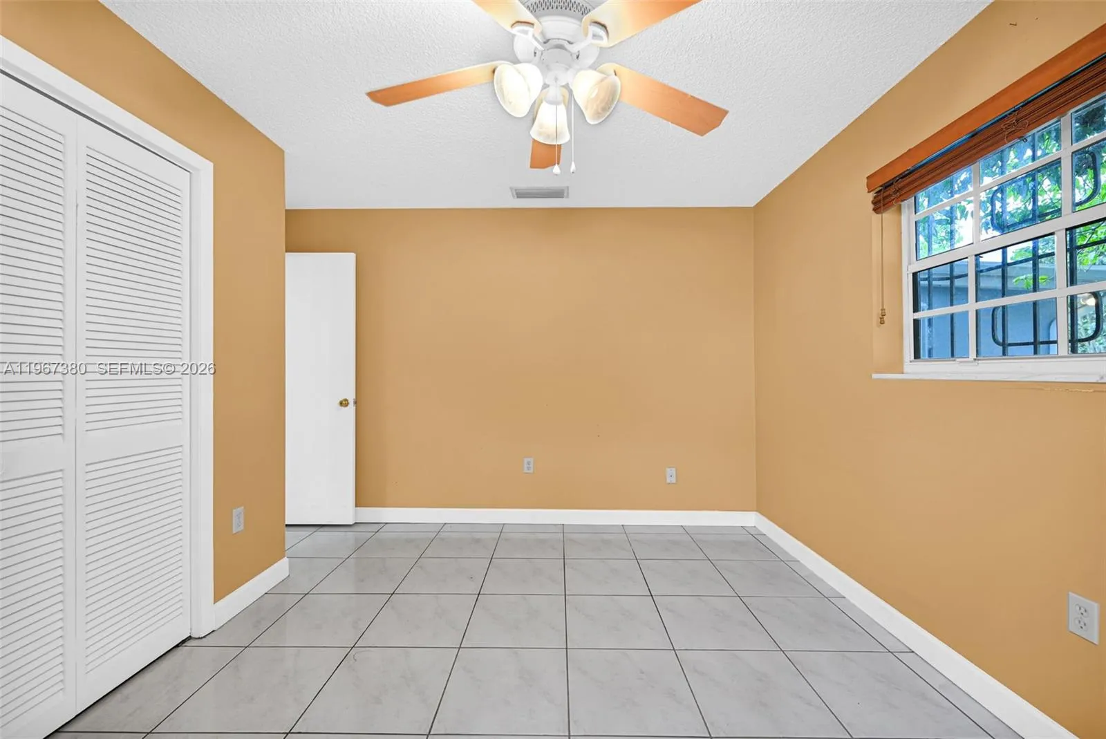6140 Sw 109th Ave, Miami, Florida 33173, Miami, Florida 33173, 4 Bedrooms Bedrooms, ,2 BathroomsBathrooms,Residential,For Sale,6140 Sw 109th Ave, Miami, Florida 33173,A11967380